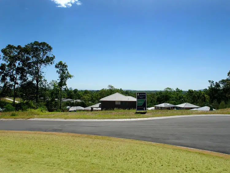 10 Pardalote Court, Moggill QLD 4070
