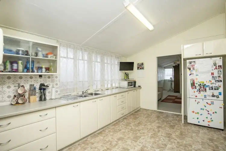Seventh view of Homely house listing, 2a Walker St, Walkervale QLD 4670