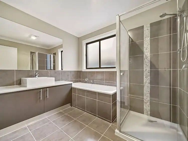 Sixth view of Homely house listing, 29 Courtney Drive, Sunbury VIC 3429