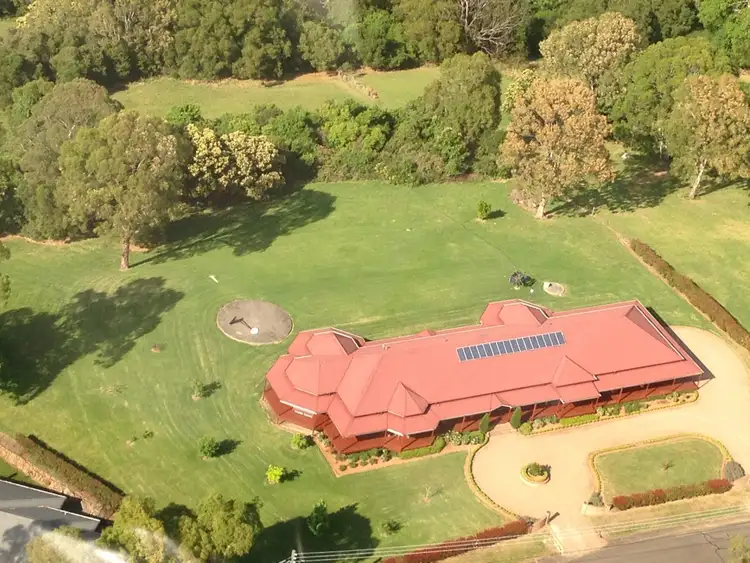 6 Parkland Avenue, Avondale NSW 2530