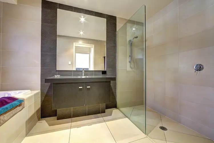 Fifth view of Homely house listing, 4 Camplin Court, Branyan QLD 4670