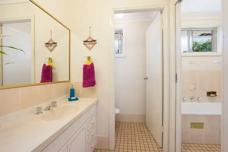 Third view of Homely villa listing, 1/4 Waratah Avenue, Woy Woy NSW 2256