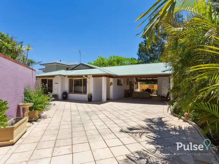 5B Shelley Street, Shelley WA 6148
