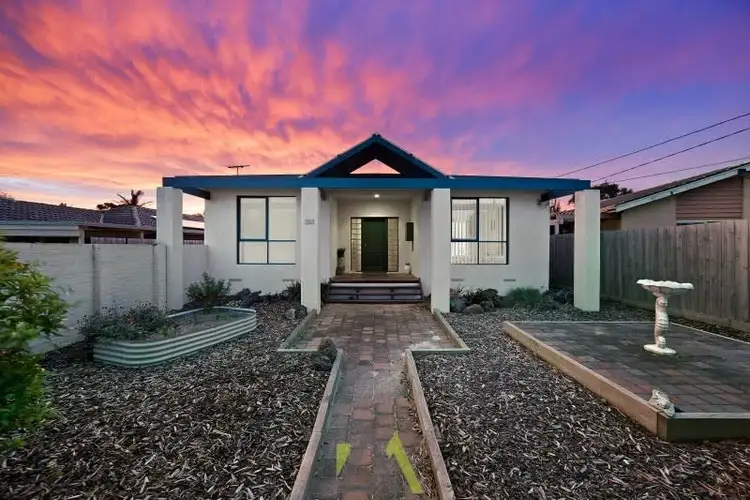 11B Prince Crescent, Seaford VIC 3198