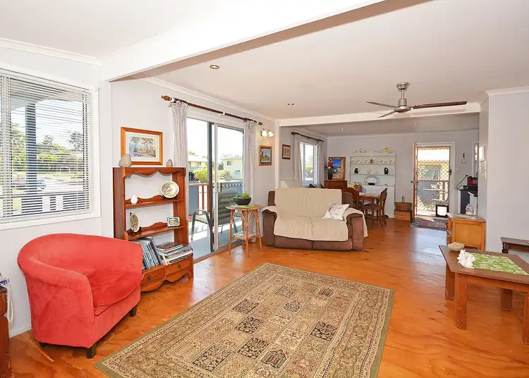 Third view of Homely house listing, 9 Paradise Street, Point Vernon QLD 4655