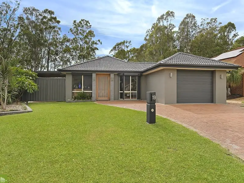 Main view of Homely house listing, 19 Goldenwood Place, Horsley NSW 2530
