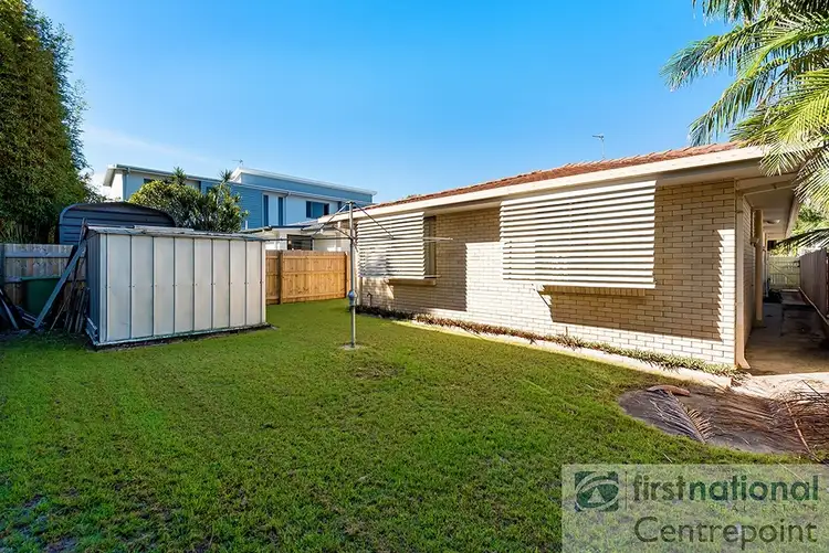 Second view of Homely house listing, 86 Petrel Avenue, Mermaid Beach QLD 4218