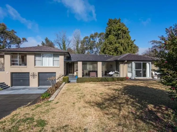 2 Catherine Street, Armidale NSW 2350