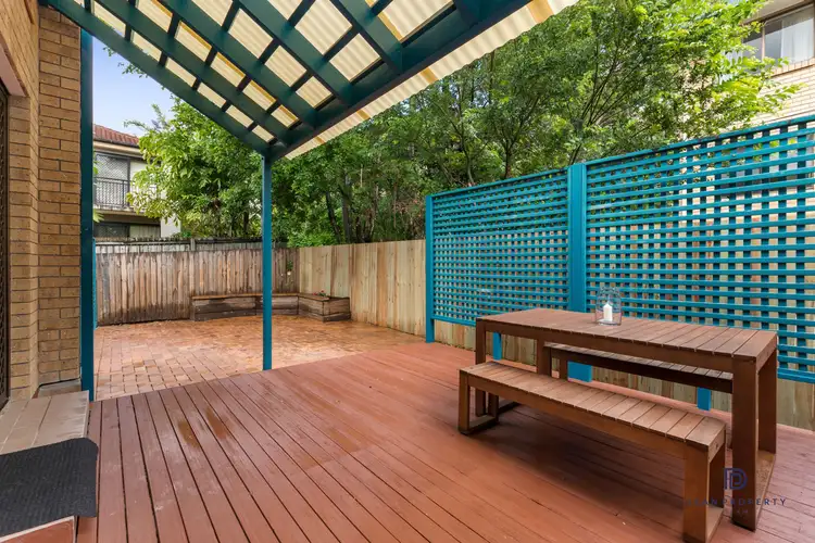 1/22 Mitre Street, St Lucia QLD 4067