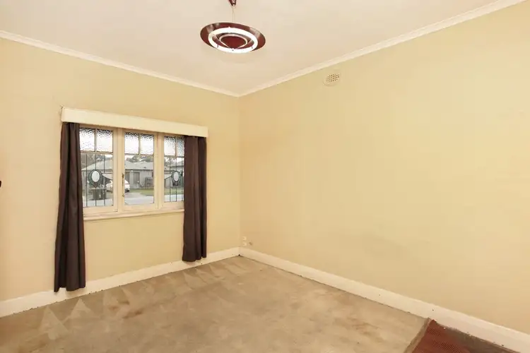 Fifth view of Homely house listing, 165 Morris Street, Sunshine VIC 3020