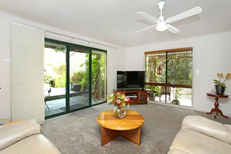 Fifth view of Homely house listing, 6 Julie Court, Sunshine North VIC 3020