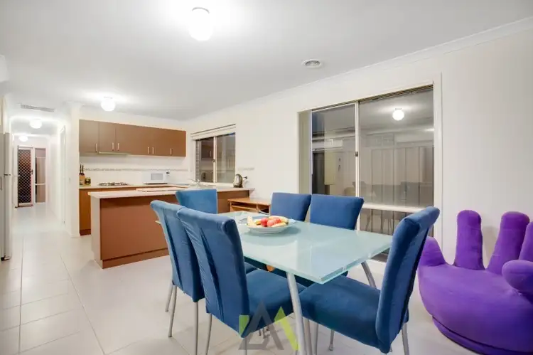 Third view of Homely unit listing, 10 Southampton Drive, Langwarrin VIC 3910