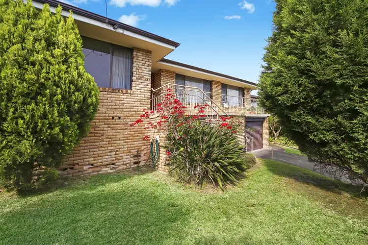 153 Brisbane Water Drive, Point Clare NSW 2250
