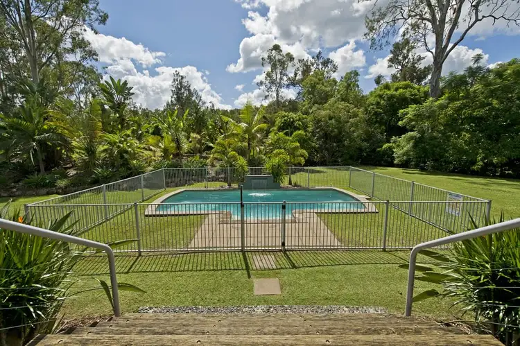 127 - 131 Vonda Youngman Dr, Tamborine QLD 4270