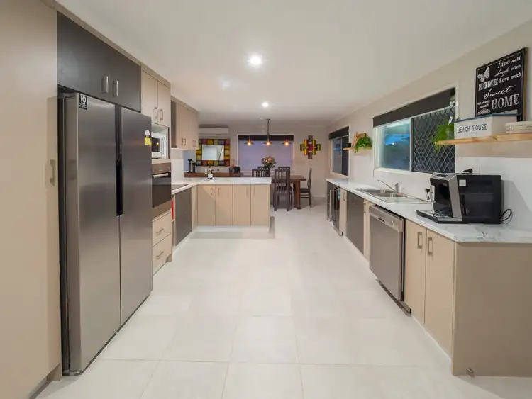 Sixth view of Homely house listing, 17 Murphy Street, Point Vernon QLD 4655