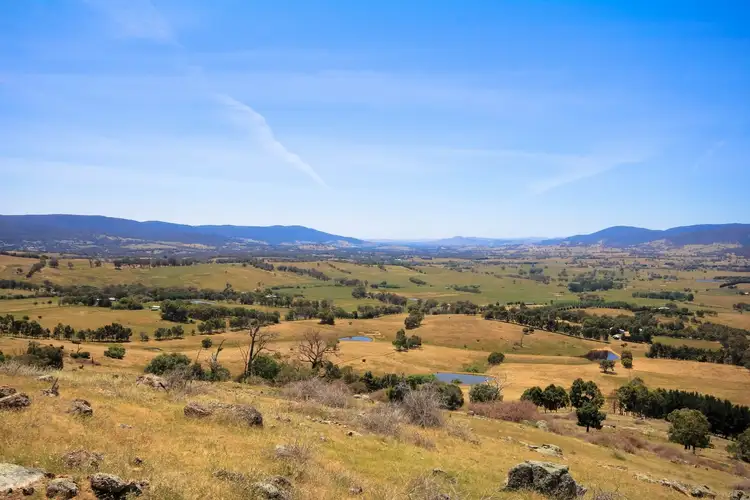 108 Meurant Lane, Yackandandah VIC 3749