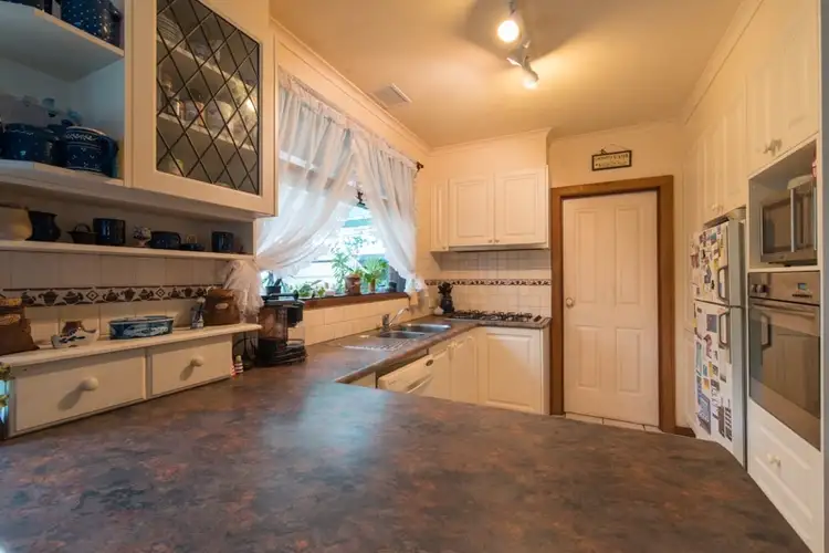 Sixth view of Homely house listing, 8 Baratta Street, Doncaster East VIC 3109