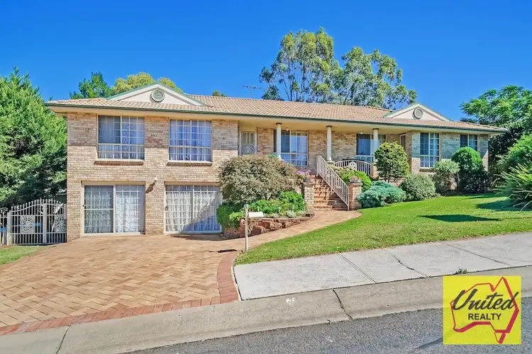 2 Hop-Bush Place, Mount Annan NSW 2567