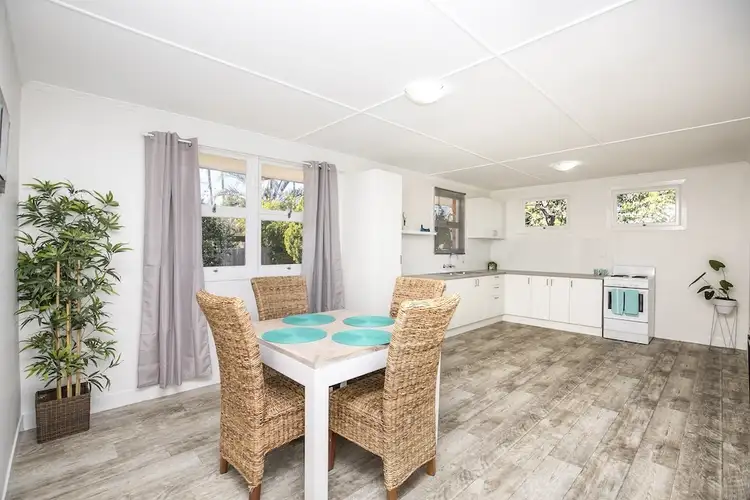 12 Courtice Street, Walkervale QLD 4670