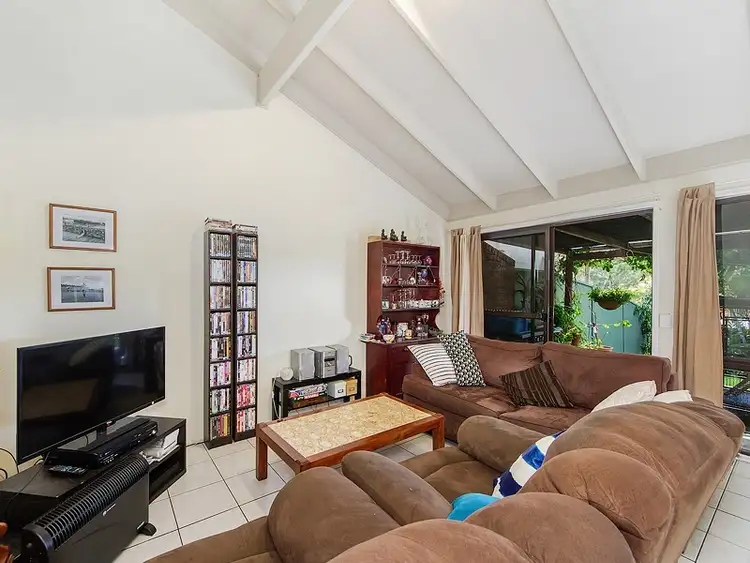 Fifth view of Homely semi-detached listing, 1/5 Ash Court, Arundel QLD 4214