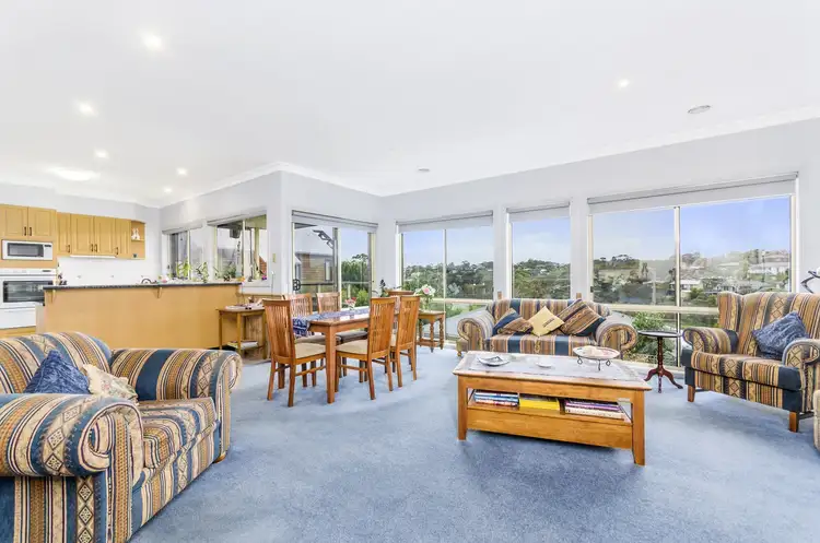 2/4 Kalinga Road, Ocean Grove VIC 3226