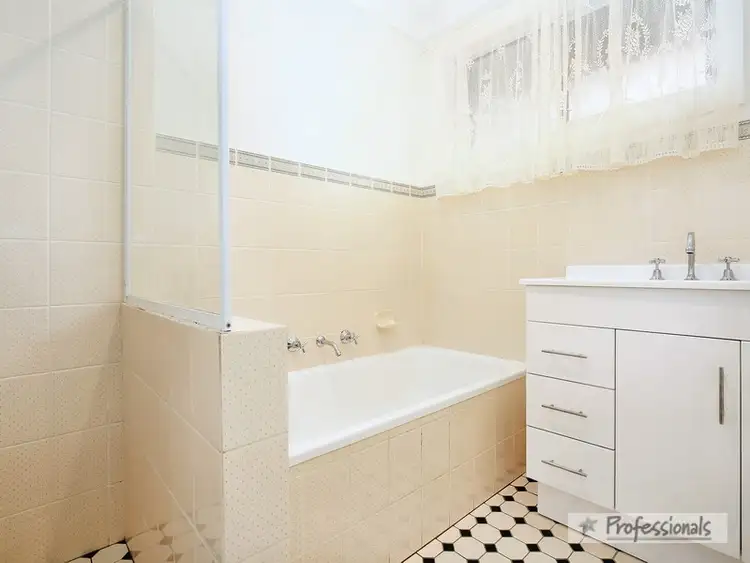 Sixth view of Homely house listing, 14 Sylvia Crescent, Armidale NSW 2350