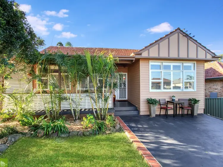 Main view of Homely house listing, 6 Winton Place, Fairy Meadow NSW 2519