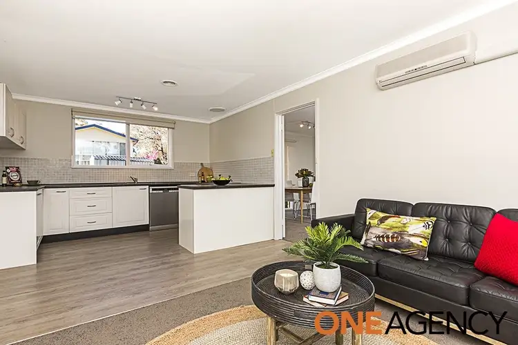 Sixth view of Homely house listing, 2 Millar Place, Kambah ACT 2902