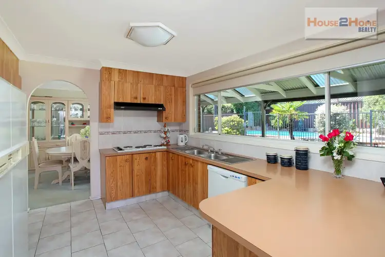 Fourth view of Homely house listing, 18 Molyneaux Ave, Kings Langley NSW 2147