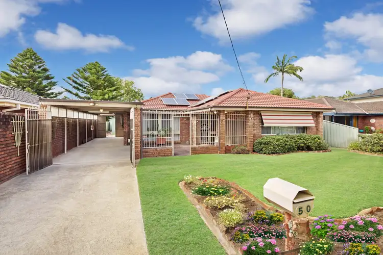 50 Everglades Crescent, Woy Woy NSW 2256