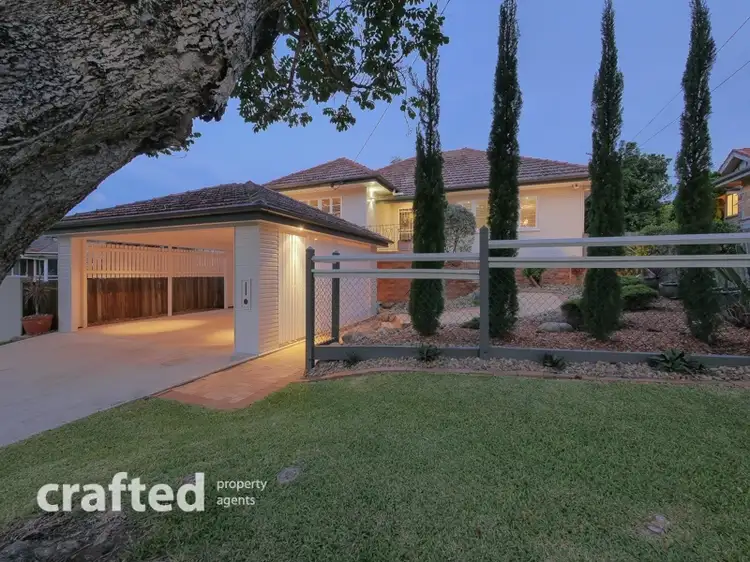 18 Weal Ave, Tarragindi QLD 4121