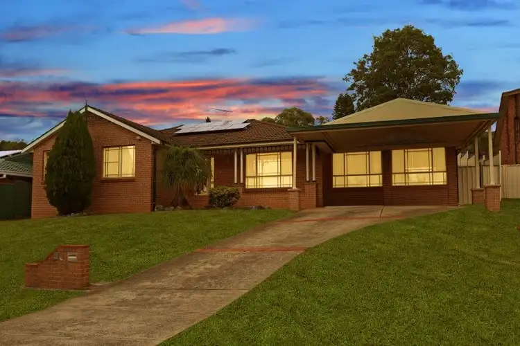 3 Dolge Pl, Ambarvale NSW 2560