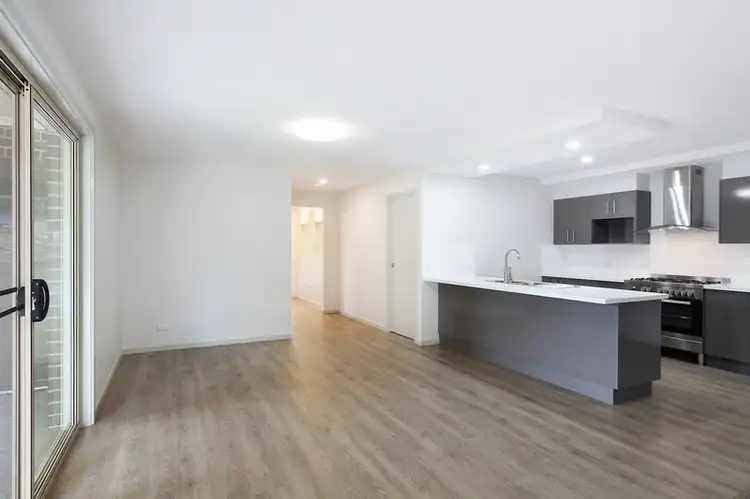 Fourth view of Homely house listing, 4/22 Freeman Crescent, Armidale NSW 2350