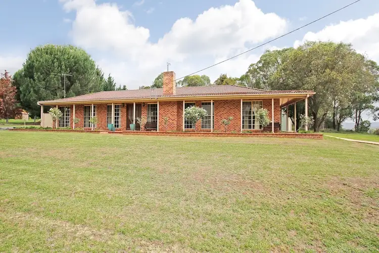 32 Taber st, Menangle Park NSW 2563