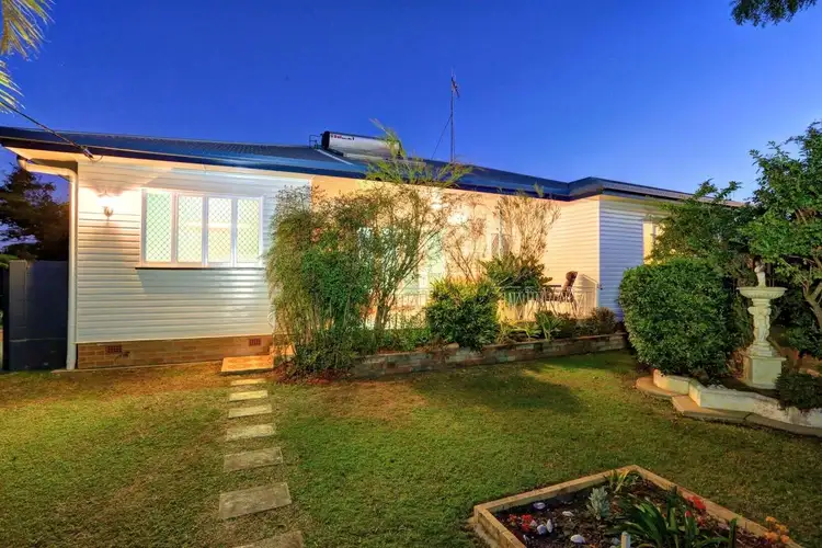 15 Walsh Street, Walkervale QLD 4670