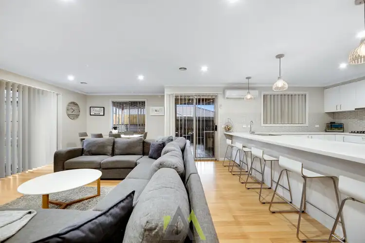 Sixth view of Homely house listing, 8 Lady Emily Way, Skye VIC 3977