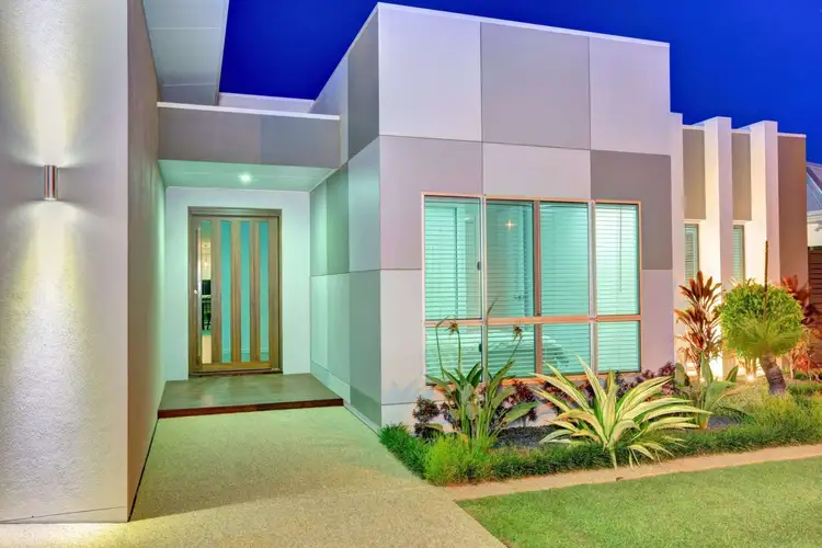 Second view of Homely house listing, 10 Yates Court, Kepnock QLD 4670