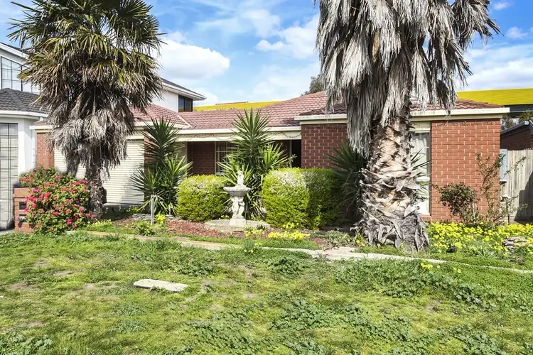 27 Diosma Avenue, Sunshine West VIC 3020