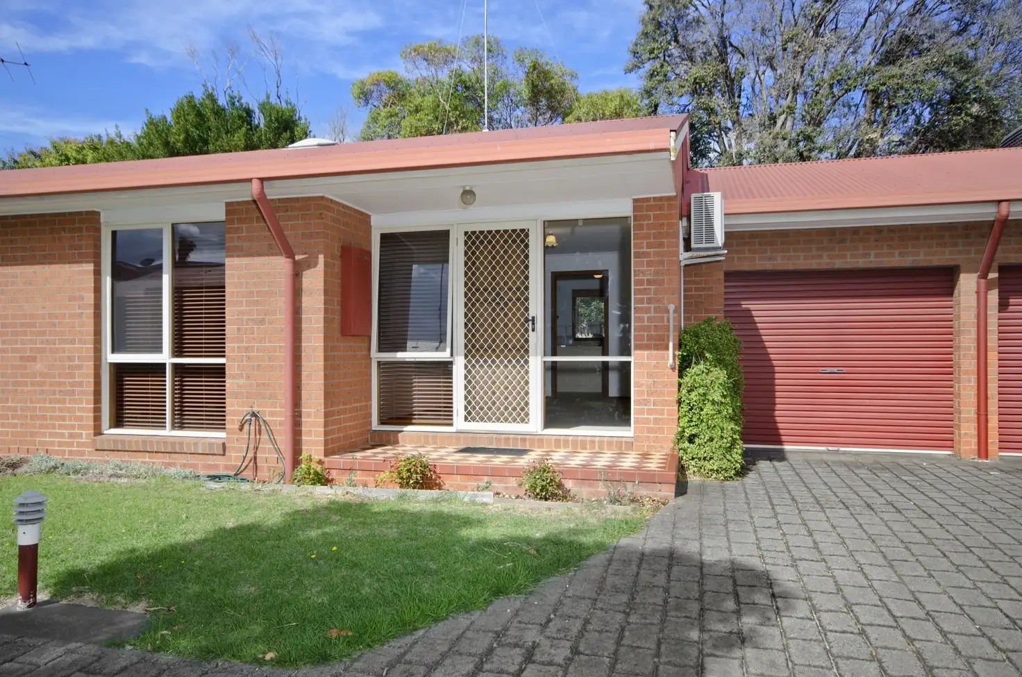 Main view of Homely unit listing, 2/10-12 Grandview Parade, Barwon Heads VIC 3227