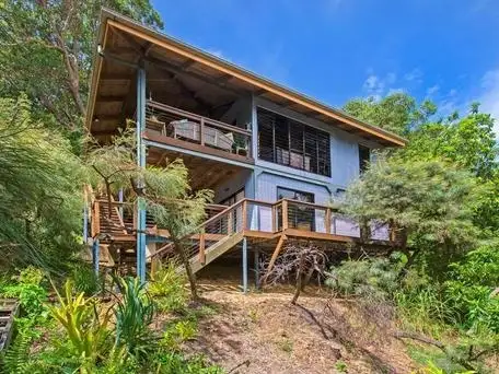 9 Bimba Street, Point Lookout QLD 4183