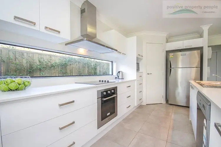 45 Sunshine Crescent, Caloundra West QLD 4551