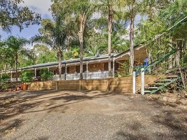 5 Swensons Road, Mount Crosby QLD 4306