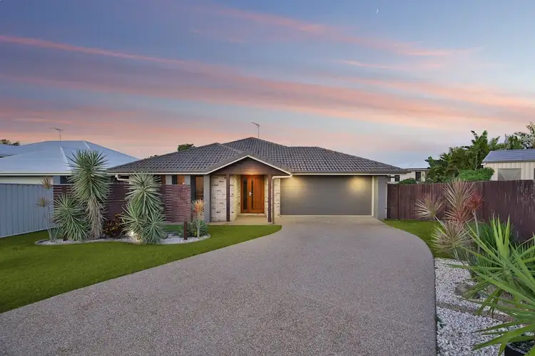 4 Pristine Close, Ashfield QLD 4670