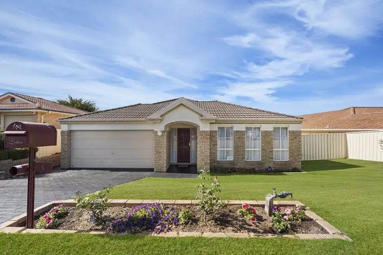 4 Ridgeland Street