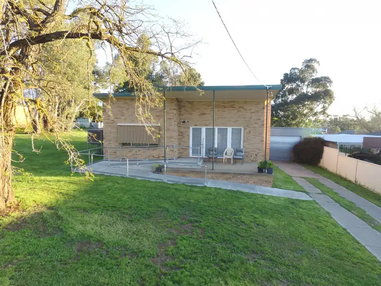 90 Allonby Avenue, Forest Hill NSW 2651