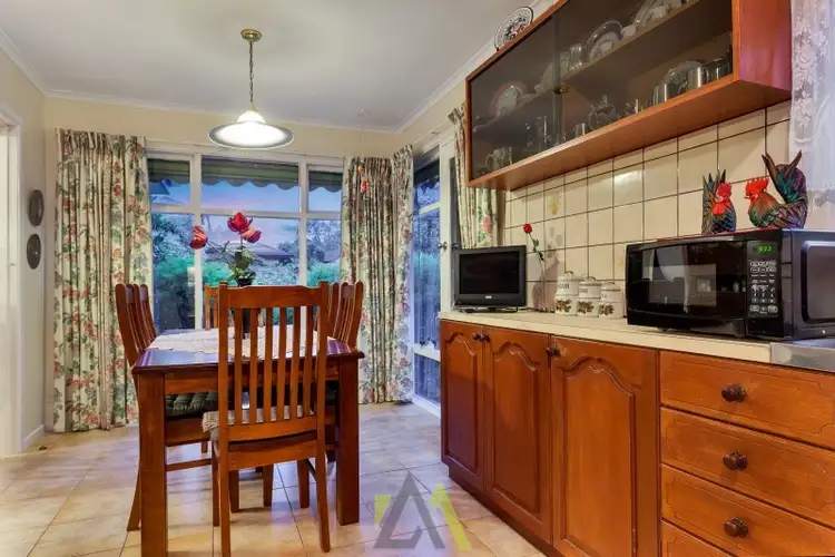 Fifth view of Homely house listing, 28 Tara Drive, Frankston VIC 3199