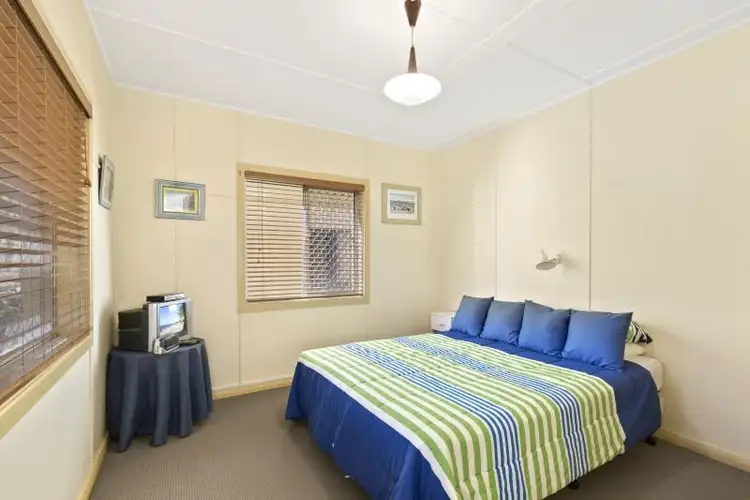 Fourth view of Homely unit listing, 2/10 Lord Street, Kirra QLD 4225