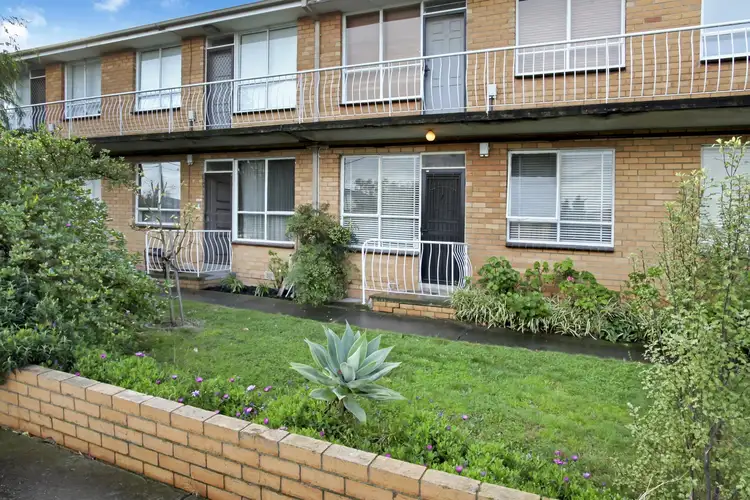 Main view of Homely unit listing, 4/57 Kingsville Street, Kingsville VIC 3012