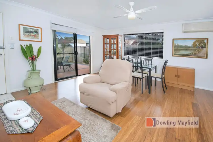 Fifth view of Homely villa listing, 2/34a Roe Street, Mayfield NSW 2304