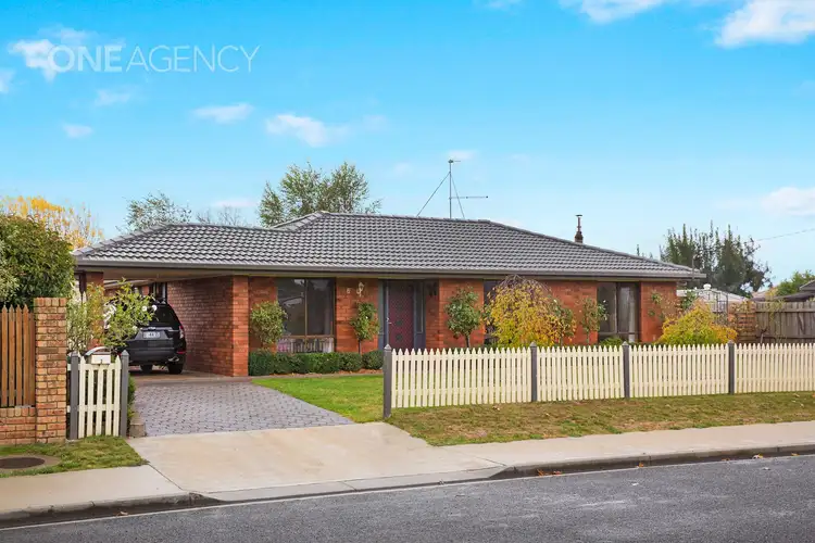 2 Banksia Grove, Perth TAS 7300